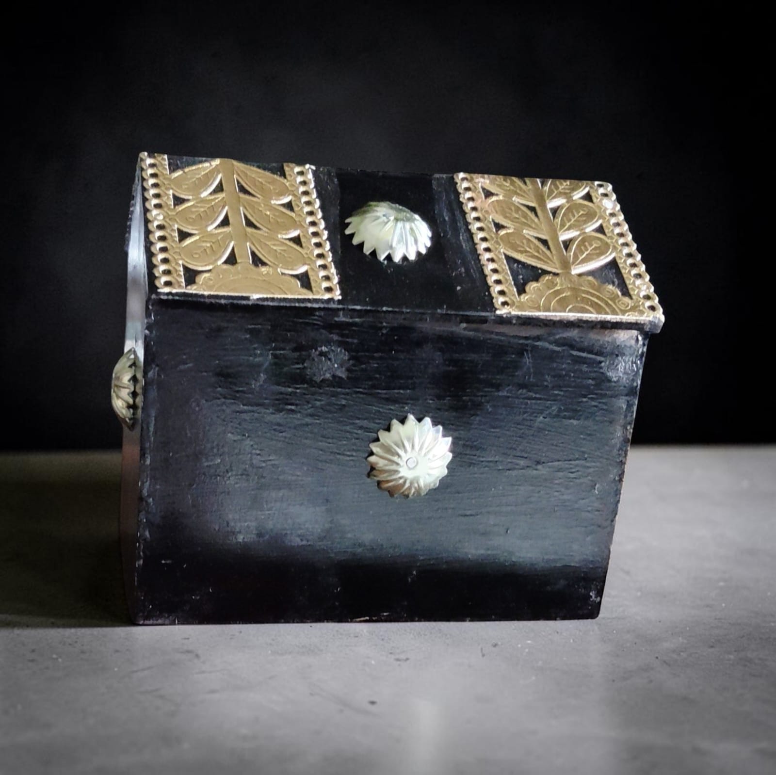 Handcrafted Wooden Decorative Money Bank - Treasure Chest & House Shape Coin Bank